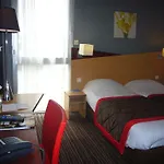 Kyriad Hotel Dijon Centre Gare דיז'ון