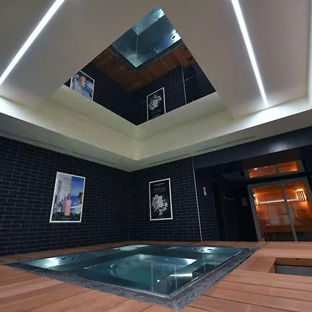 Kyriad Centre Gare Hotel