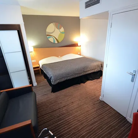 キリアド ガル ホテル 3*