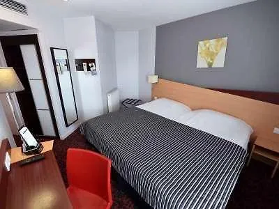 Hotel Kyriad Centre Gare Dijon
