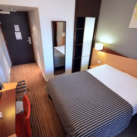 Hotel Kyriad Gare