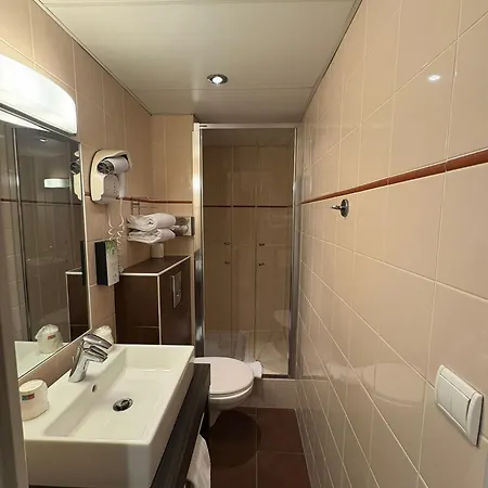 ホテル キリアド ガル 3*