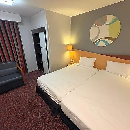 Hotel Kyriad Centre Gare 3*