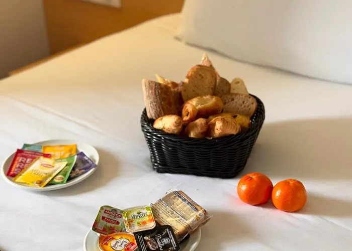 Kyriad Gare 3* Dijon