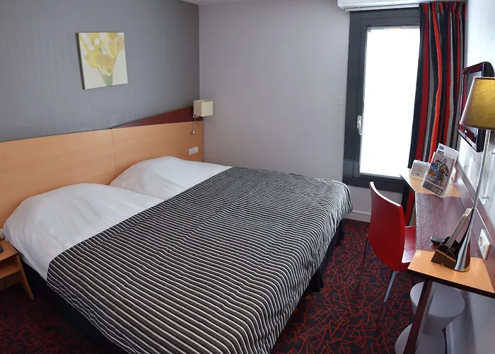 Kyriad Gare Hotell Dijon