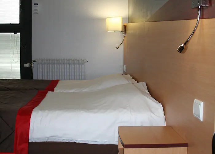 Kyriad Gare Hotel Dijon