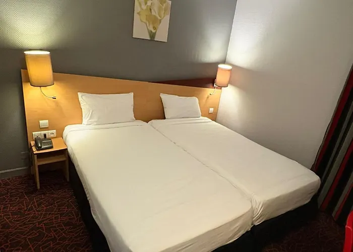 Hotel Kyriad Gare Dijon